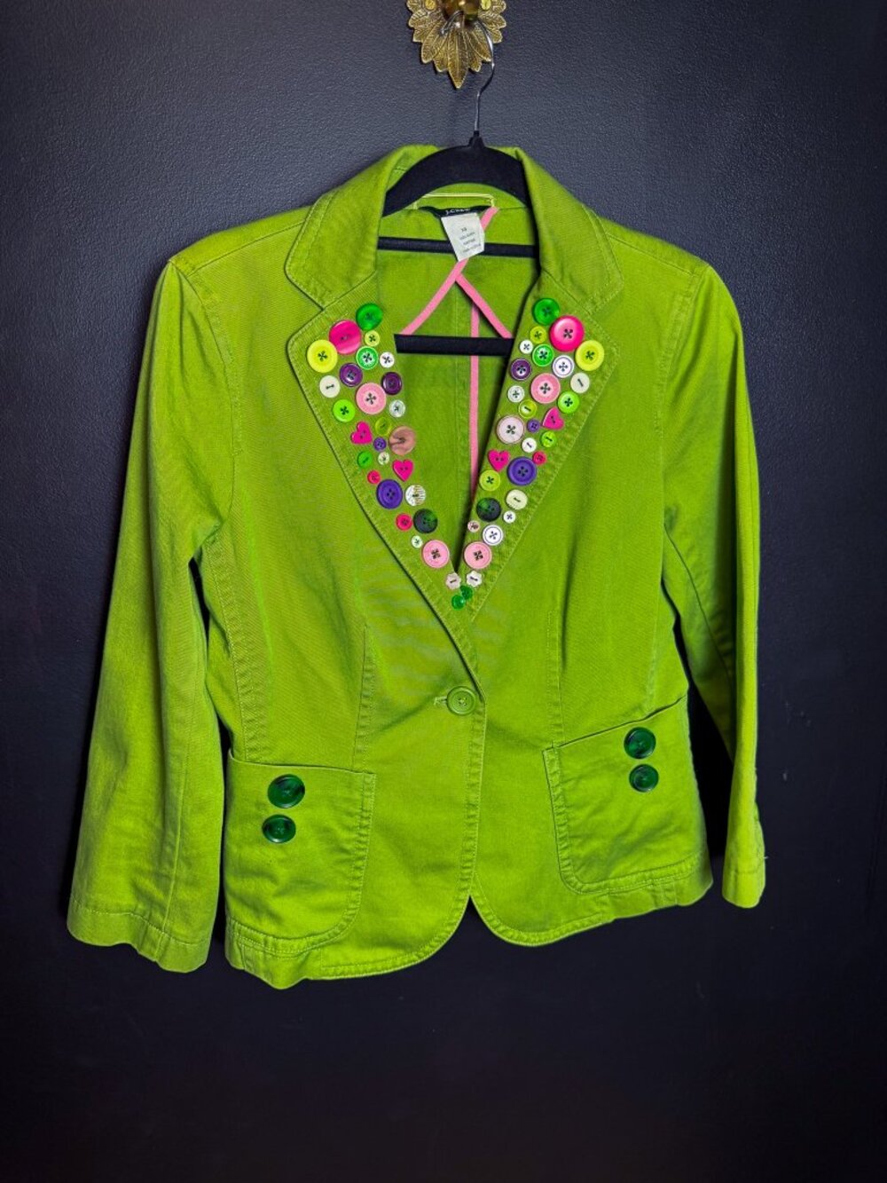 Funky Button Lapel Blazer